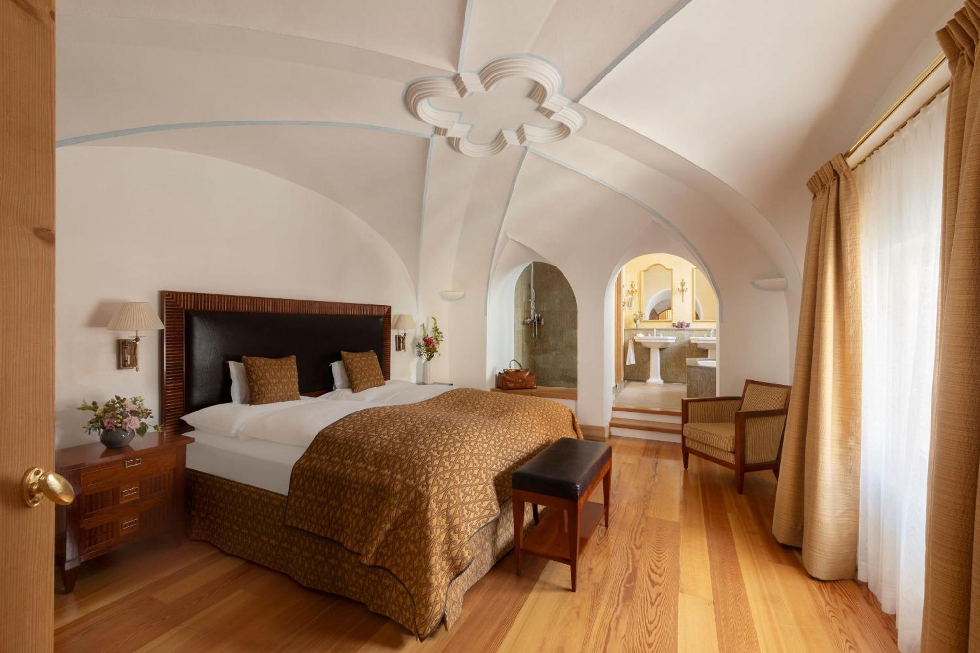 Grand Hotel Kronenhof Pontresina Esterno foto