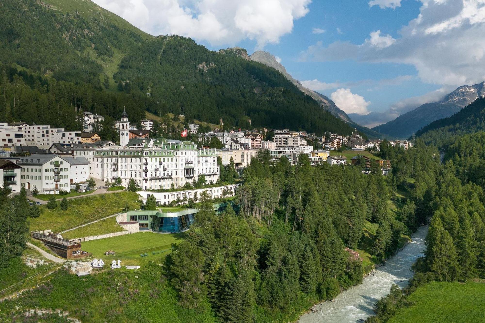 Grand Hotel Kronenhof Pontresina Esterno foto