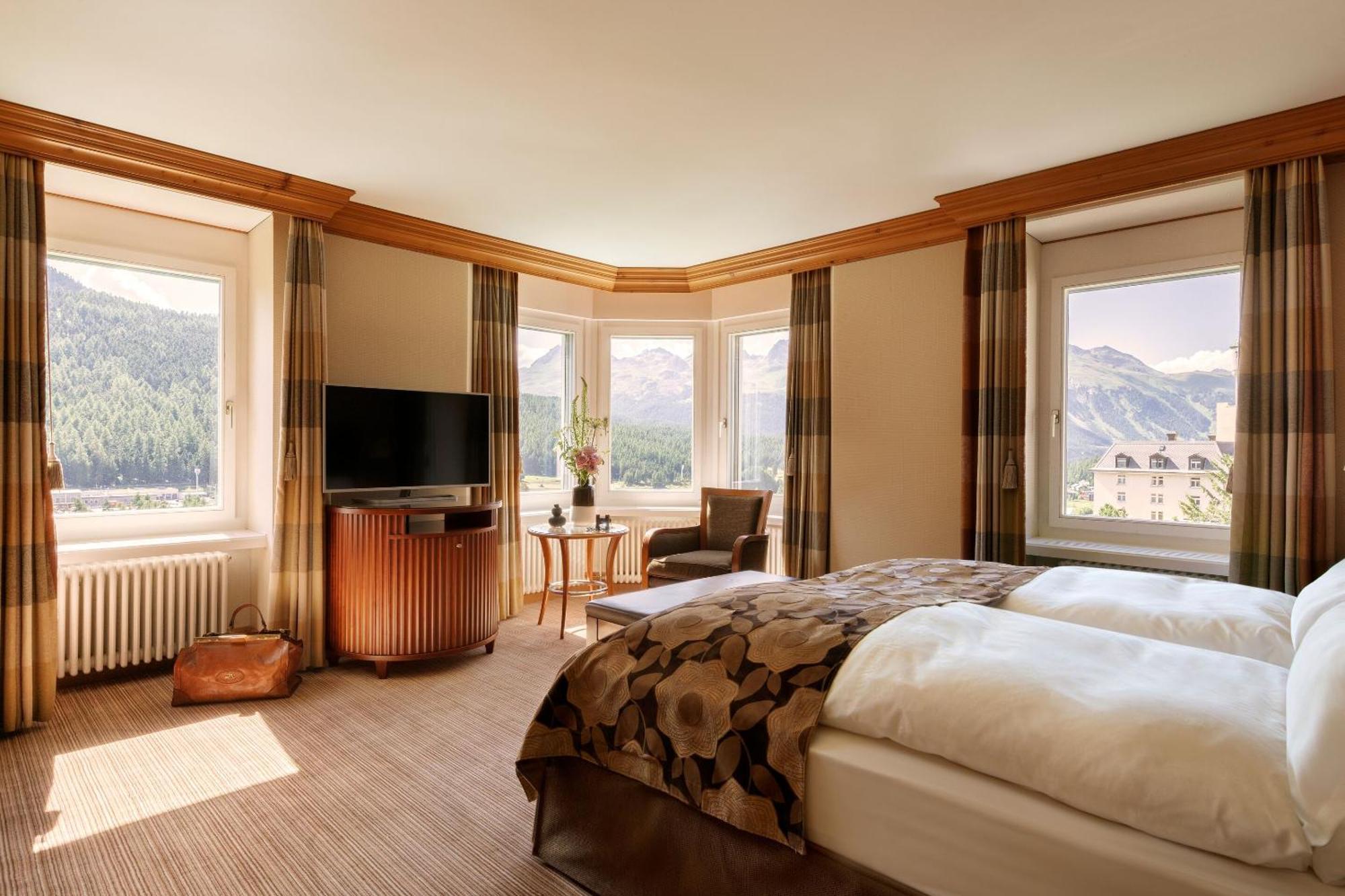 Grand Hotel Kronenhof Pontresina Esterno foto